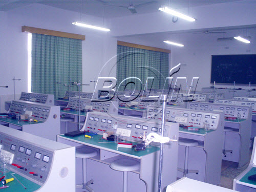 physics_laboratory_equipment